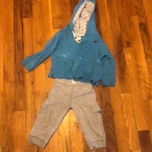 Blue and gray matching set